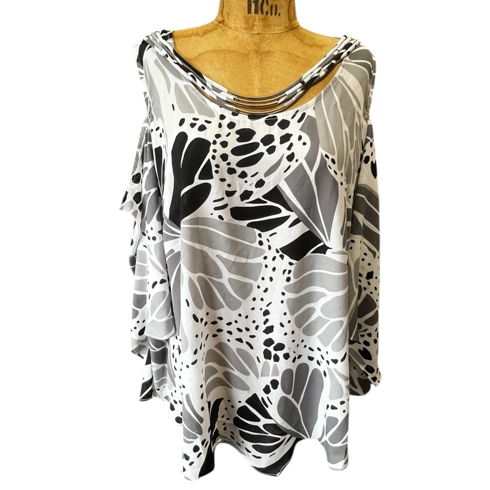 BOLD elements Monochrome Cold Shoulder Floral Blouse NWT XL - Picture 2 of 10